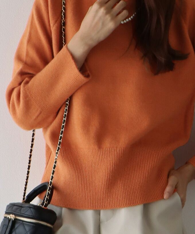 日本 BLUE EAST - 優雅立領針織上衣-草綠