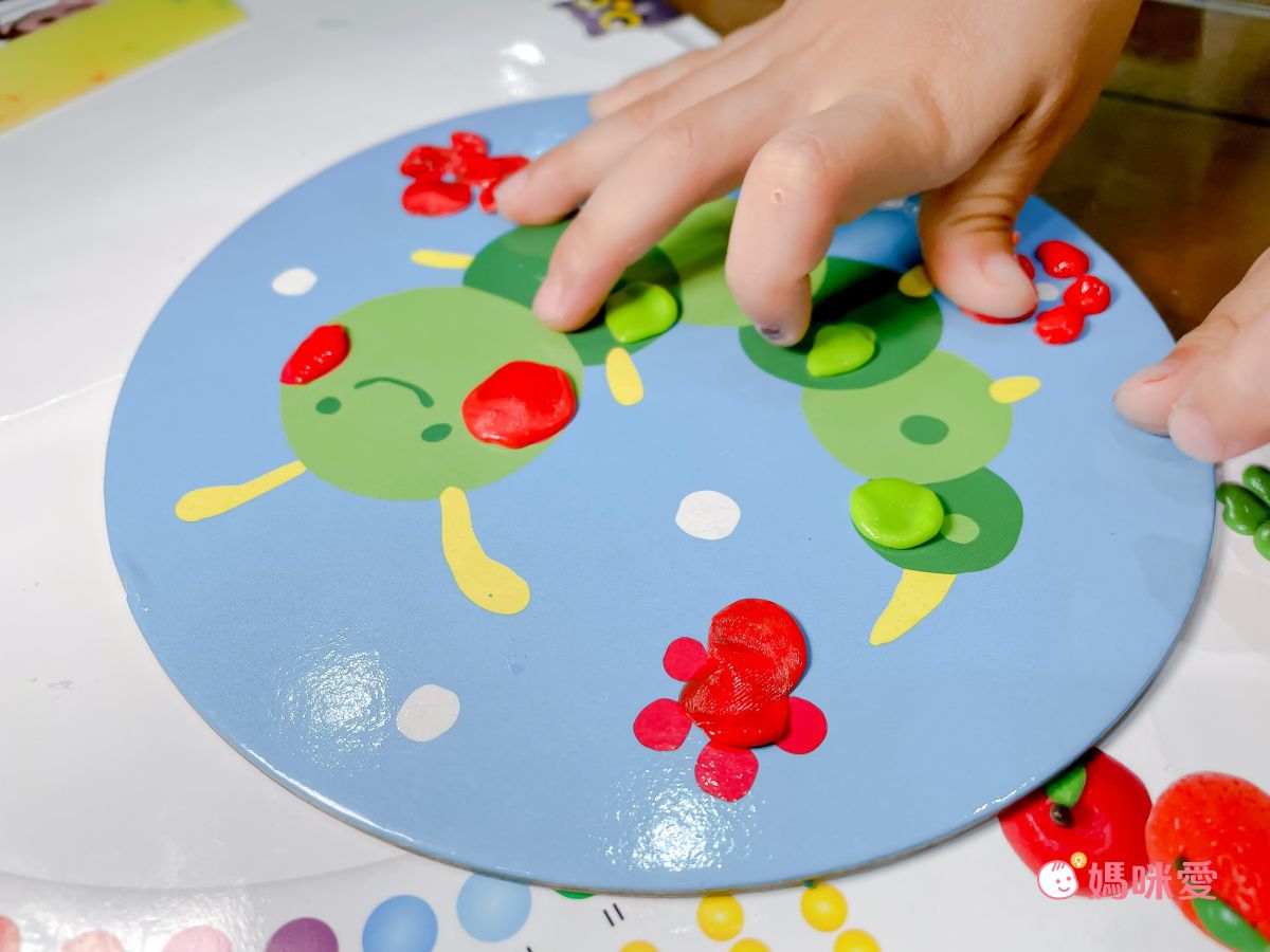 【Q-doh 有機矽膠黏土】不乾硬、無限重複玩！漸進式手指肌力訓練