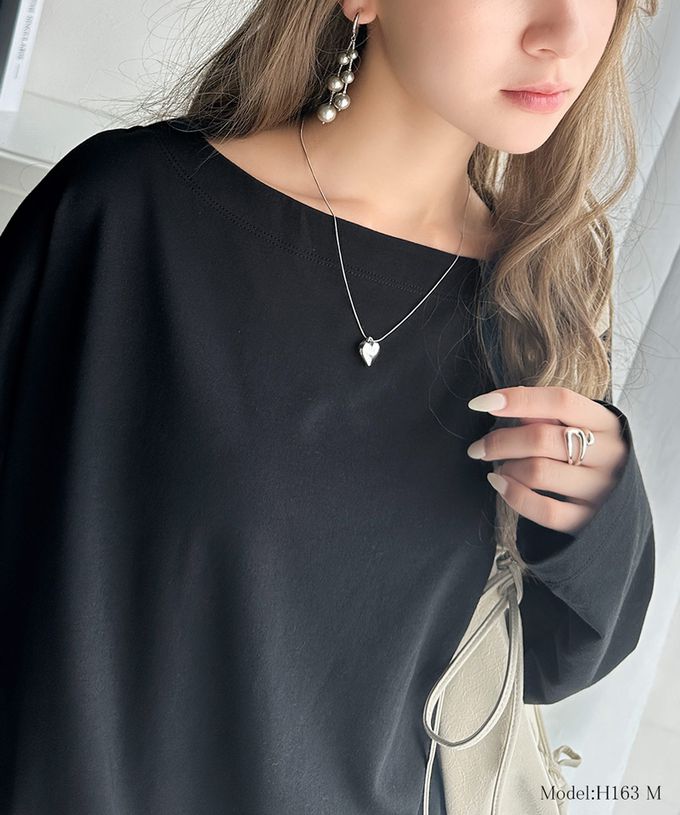 日本 Classical Elf - 一字領寬鬆落肩長袖T恤-淺杏