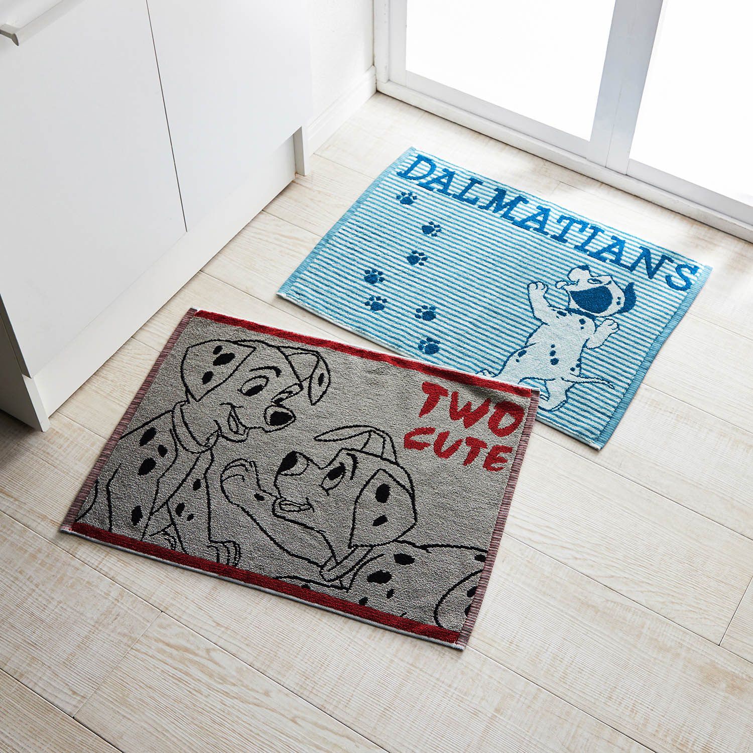 日本千趣會 - 迪士尼 純棉吸水快乾腳踏墊2件組-維尼小豬-藍黃 (45x60cm)