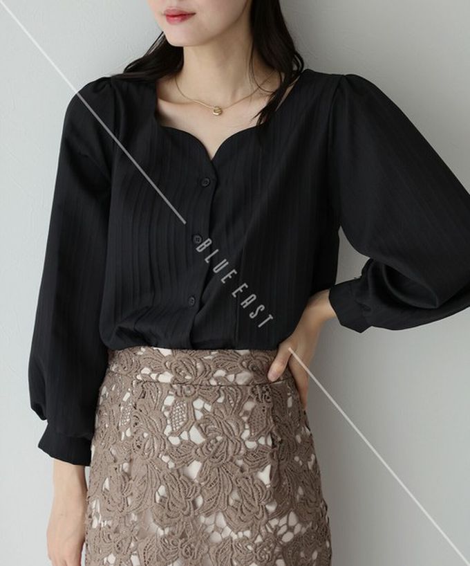 日本 BLUE EAST - 甜美心型領線條紋理長袖襯衫-杏橘