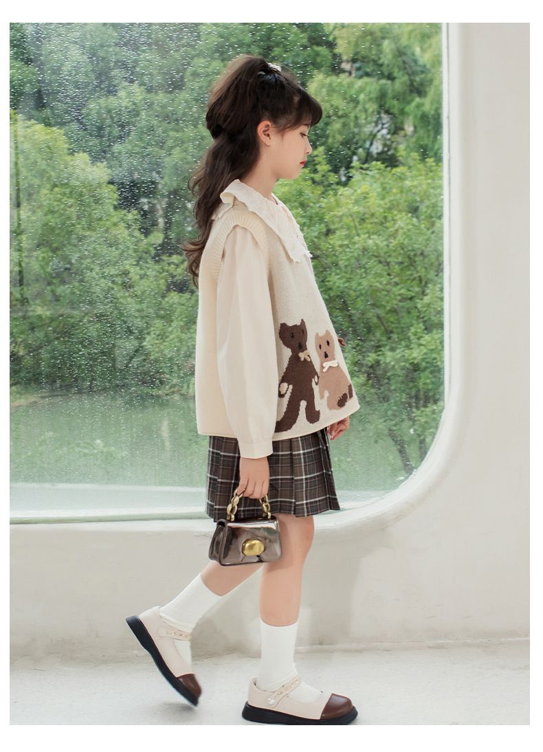 兩件式木耳大翻領長袖襯衫-襯衫+針織背心-米色