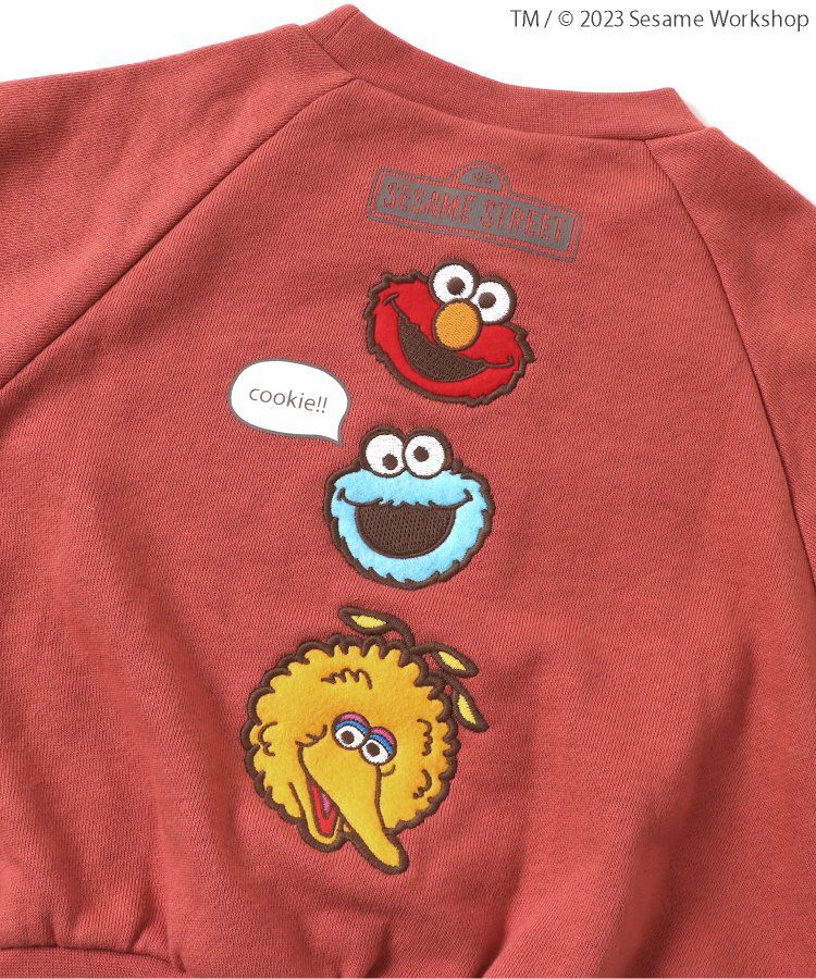 日本 apres les cours - 聯名限定 芝麻街印花大學T-米黃