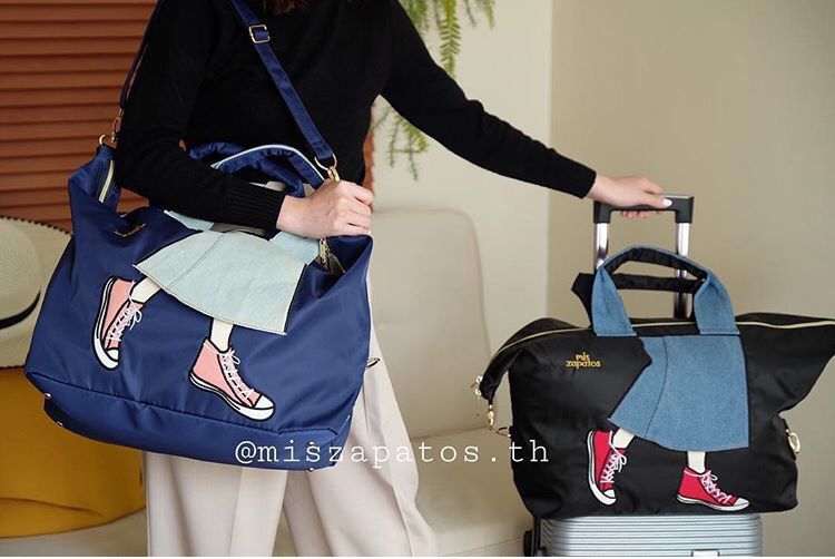 mis zapatos - 旅行款美腿包(尼龍)-牛仔裙-BR咖啡色 (36*41*20cm)