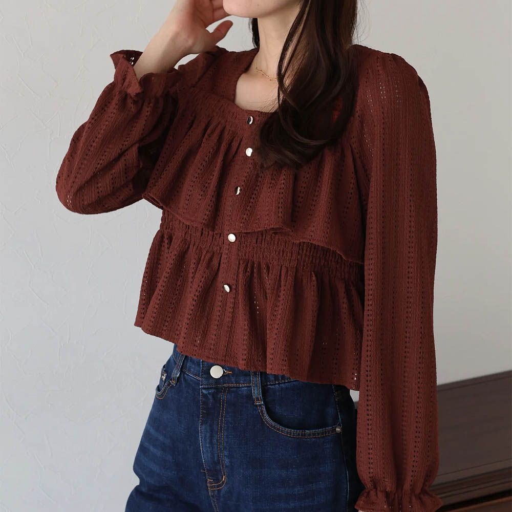 都會方領飄逸緹花層次長袖上衣-酒紅