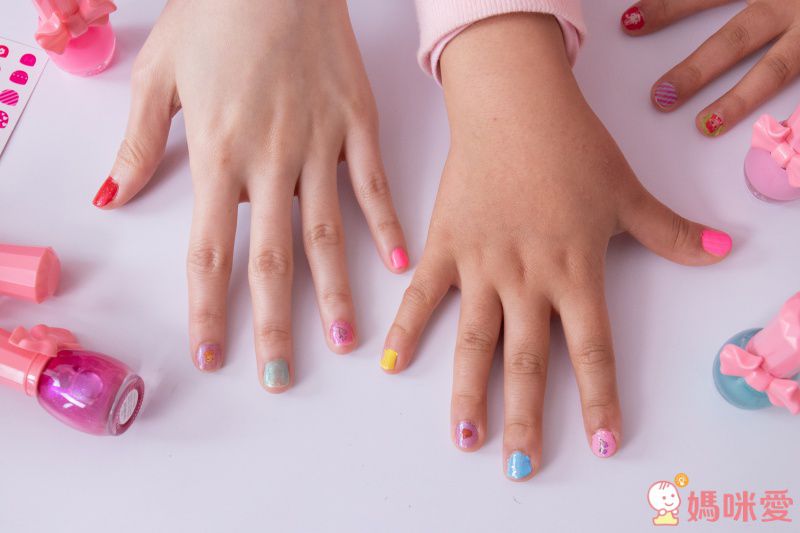 韓國 Pink Princess - 裝飾用指甲貼-彩虹日子