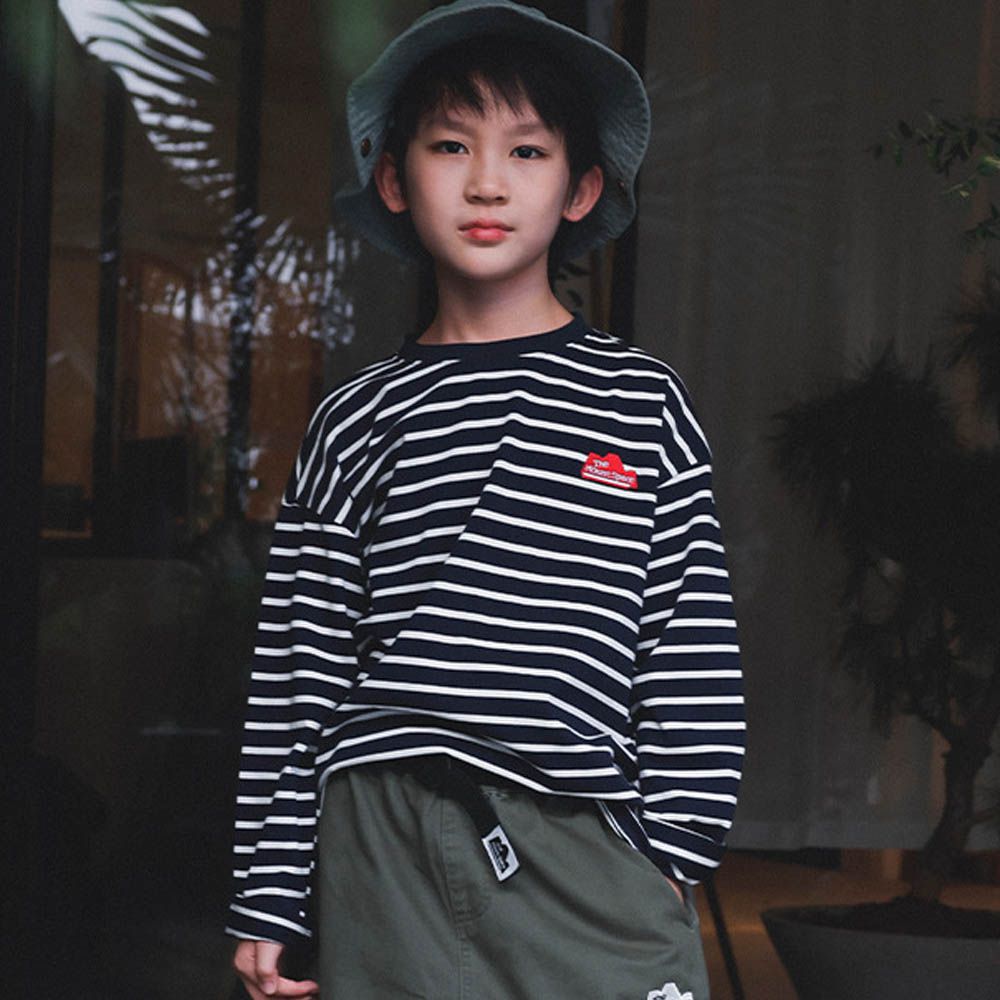 純棉圓領長袖上衣-刺繡小標-藏青條紋