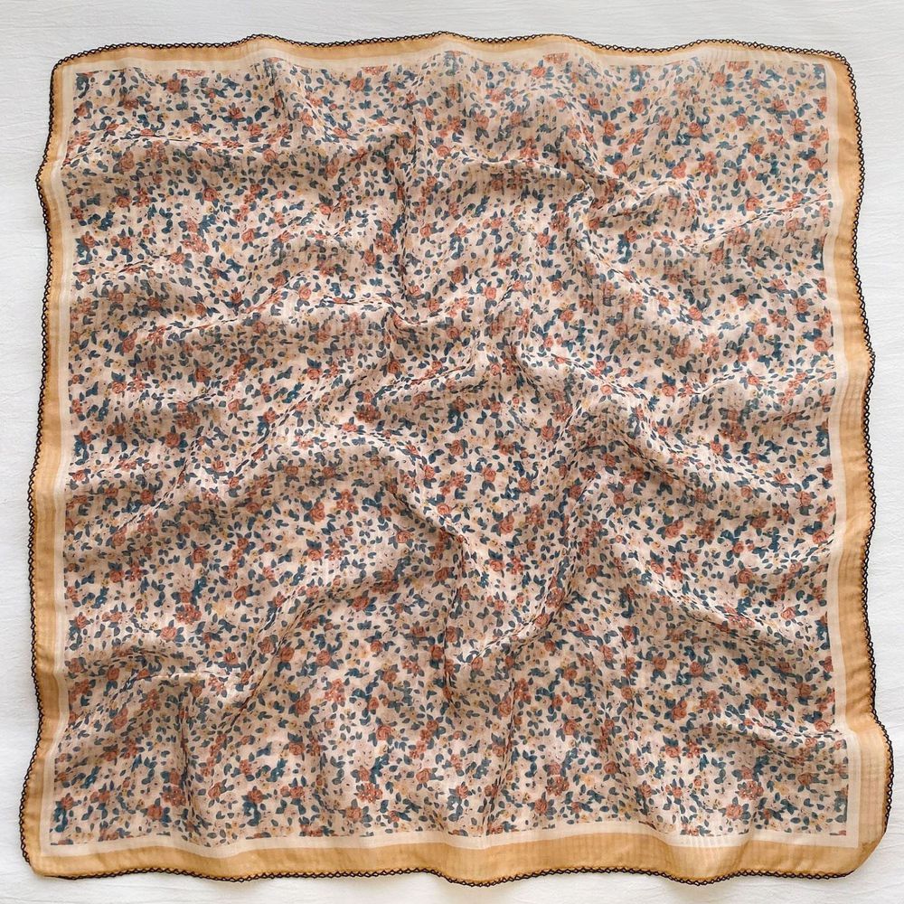 法式棉麻披肩方巾-玫瑰花-米色 (90x90cm)
