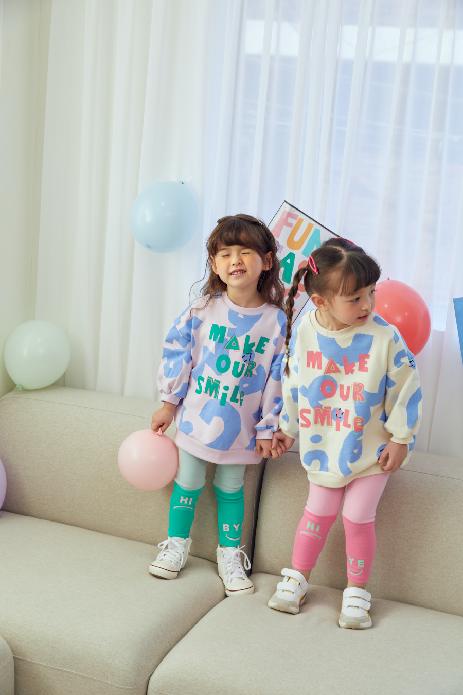 韓國 MINIATURE - MAKE OUR SMILE 長版T-米黃