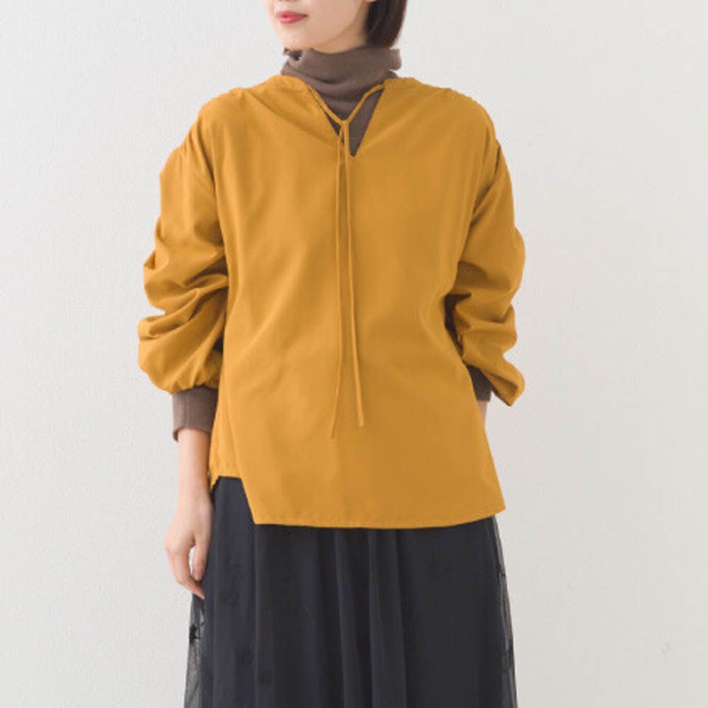 柔滑科技棉 俐落感綁帶澎袖上衣-芥末黃