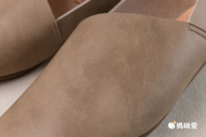 日本女裝代購 - 日本製 氣質簡約精靈平底鞋-海軍藍