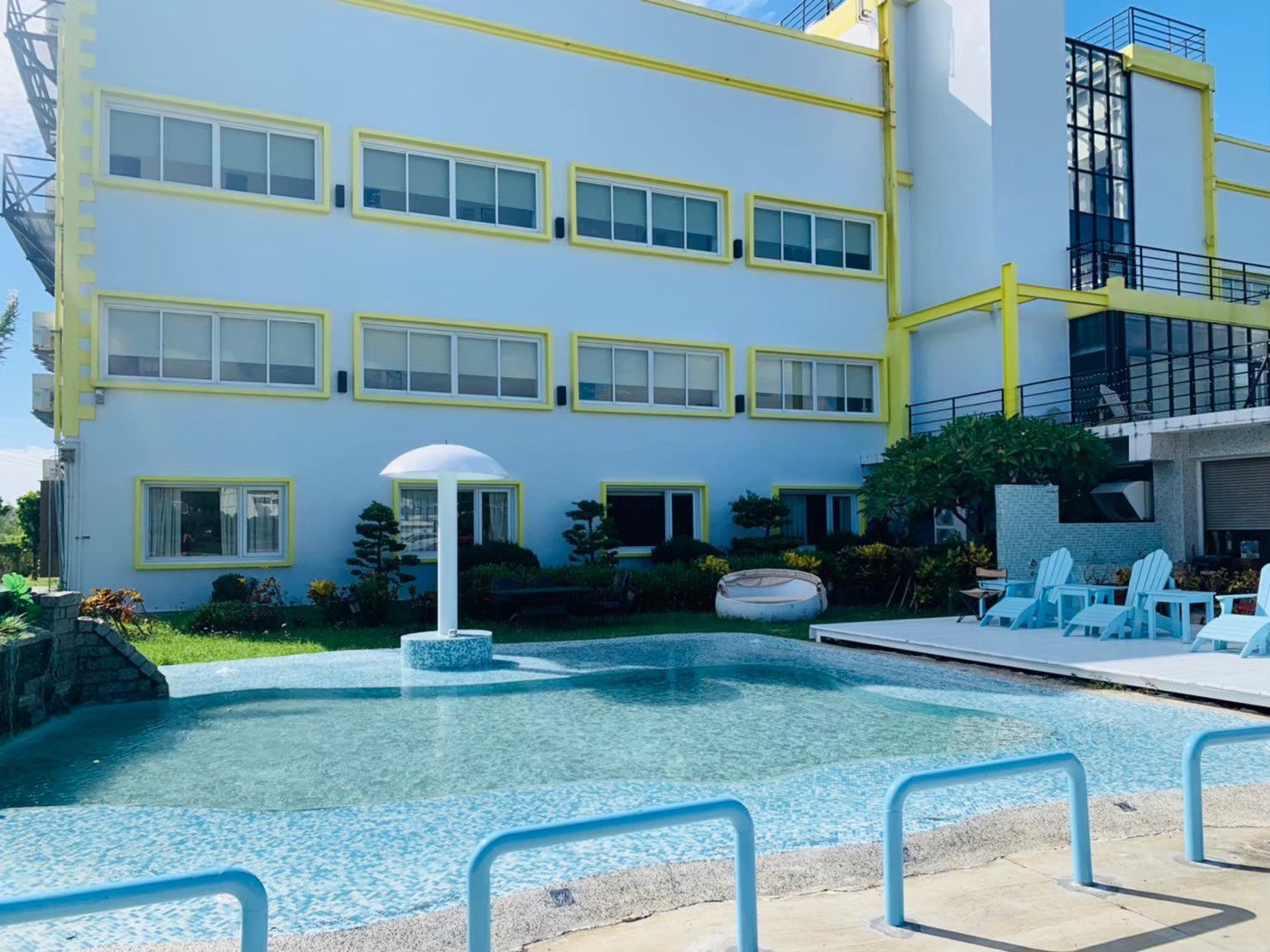 戀戀星辰湖畔莊園星光館 - 平日入住-花園家庭四人房含四客早餐住宿券-優惠效期至 2024/02/28