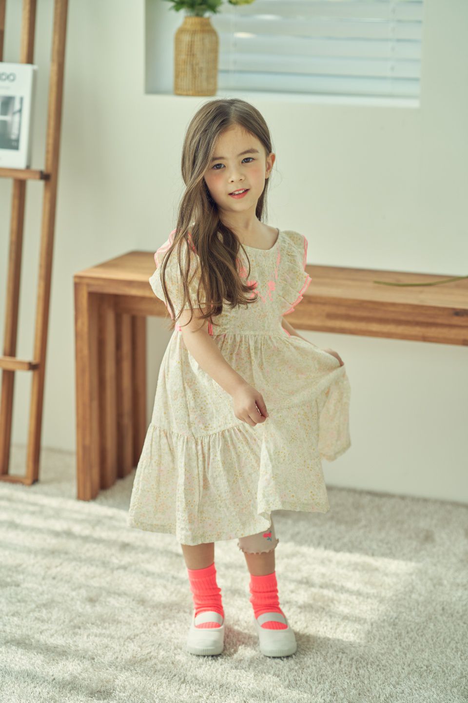 韓國 Mimico - 荷葉領唯美碎花洋裝-粉紅