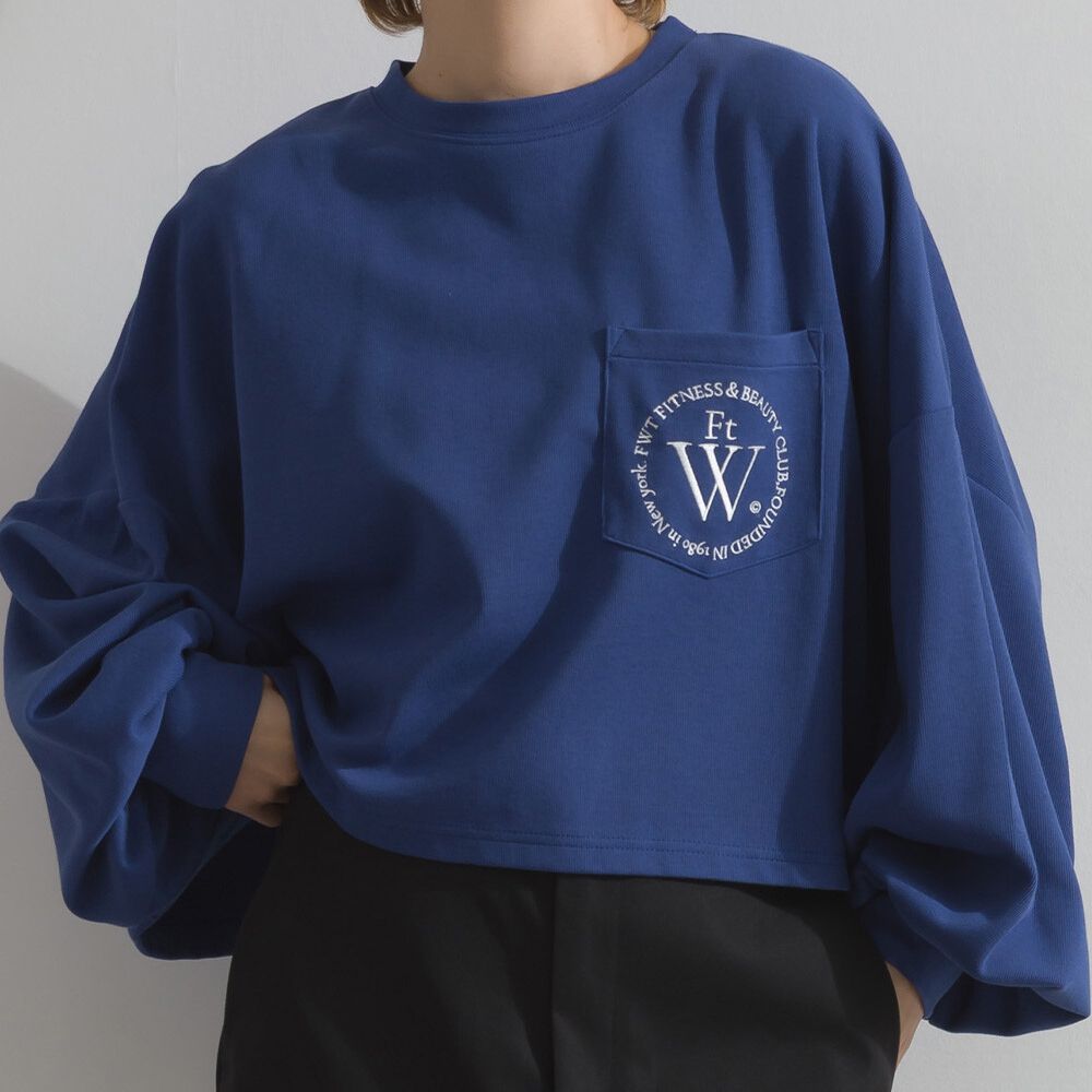 背後英文印花寬鬆休閒短版上衣-海軍藍