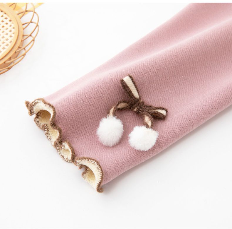 FANMOU - 加絨腰鬆緊保暖內搭褲-毛絨球球-黑色