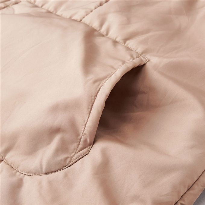 akachan honpo - 刷毛遮罩-淺卡其色