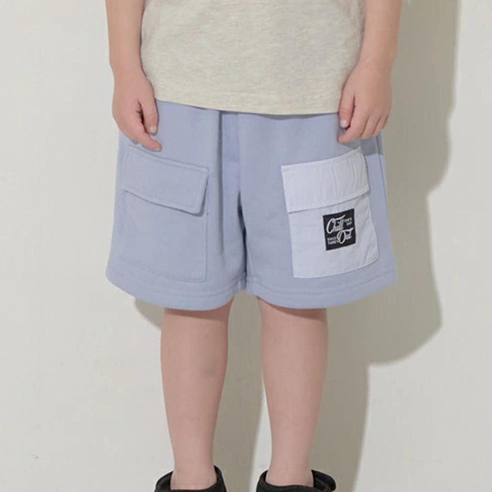 日本 b-ROOM - 大口袋素色休閒五分褲-水藍