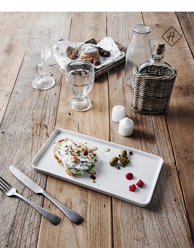 韓國 SSUEIM - LEED系列莫蘭迪陶瓷長方形淺盤L (白色)