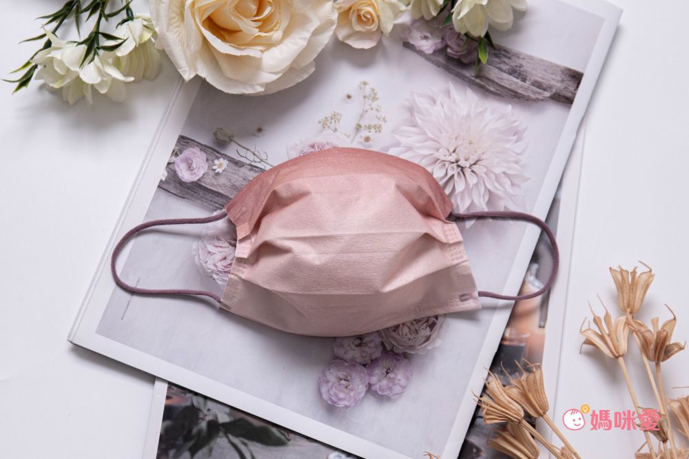 Dr. PAUL - 成人醫療級三層絕美漸層平面口罩/雙鋼印/台灣製-卡布奇諾 (17.5x9.5cm)-50入/盒(未滅菌)