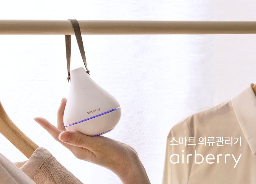 韓國 airberry - 智能衣櫃管理雙機組-除濕/殺菌機X1(附除濕膠球1包3入)，香氛/空氣循環機X1(附春日櫻花香氛片3個)