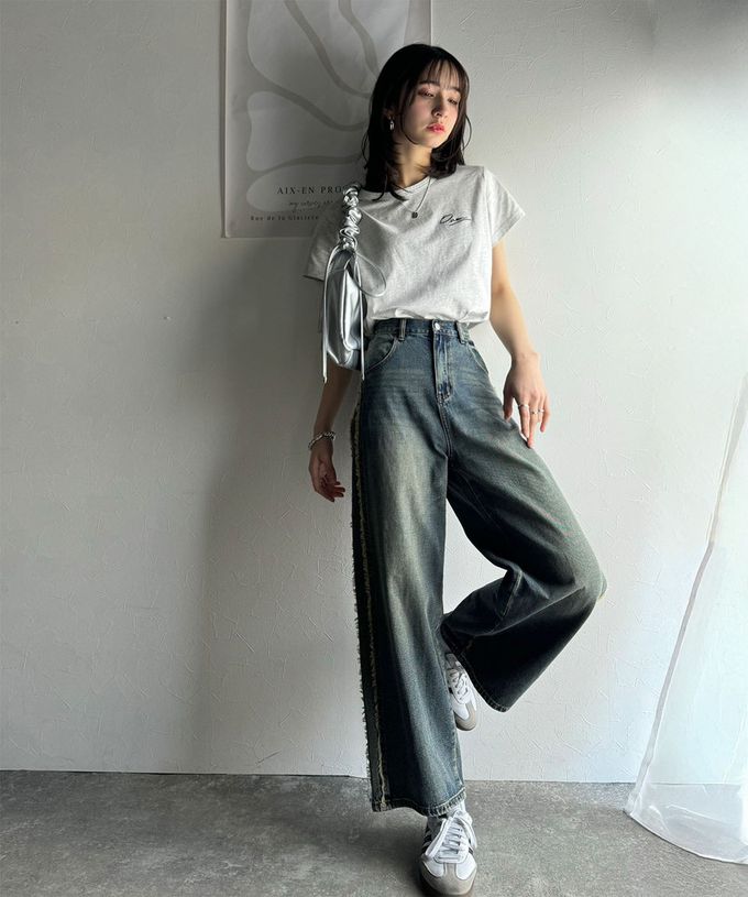 日本 Classical Elf - 胸前簡約刺繡logo有機棉短袖T恤-黑白條紋