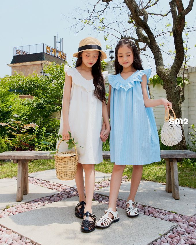 韓國 sm2 - 波浪荷葉V領背心洋裝-象牙白