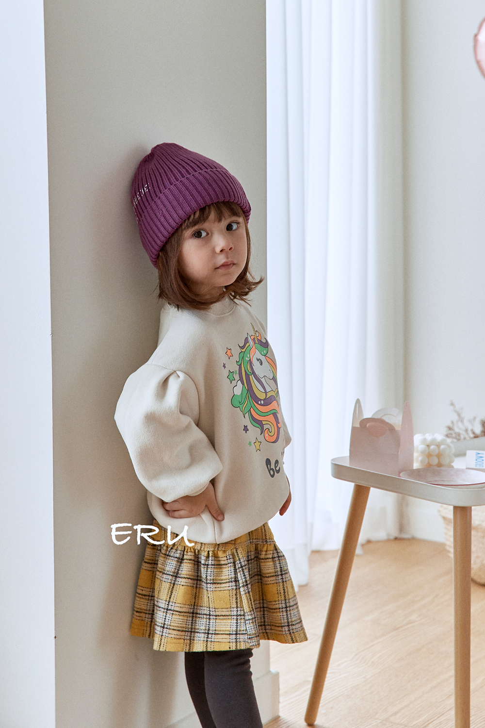 韓國 ERU - 裝飾鈕釦格紋褲裙-紅