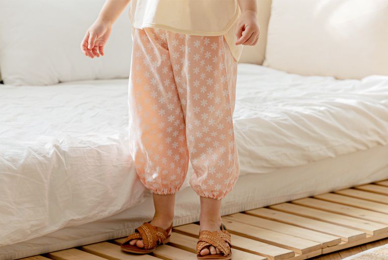 韓國 Bebezoo - 透氣純棉縮褲管防蚊褲-花花粉