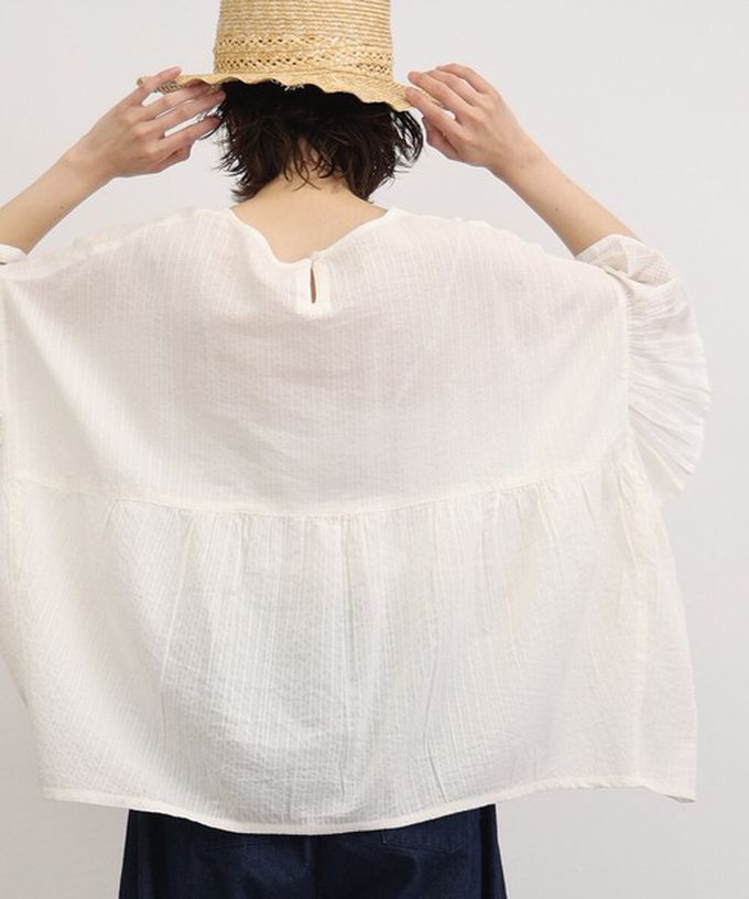 日本 Lupilien - 印度棉 緹花拼接感喇叭短袖上衣-米白