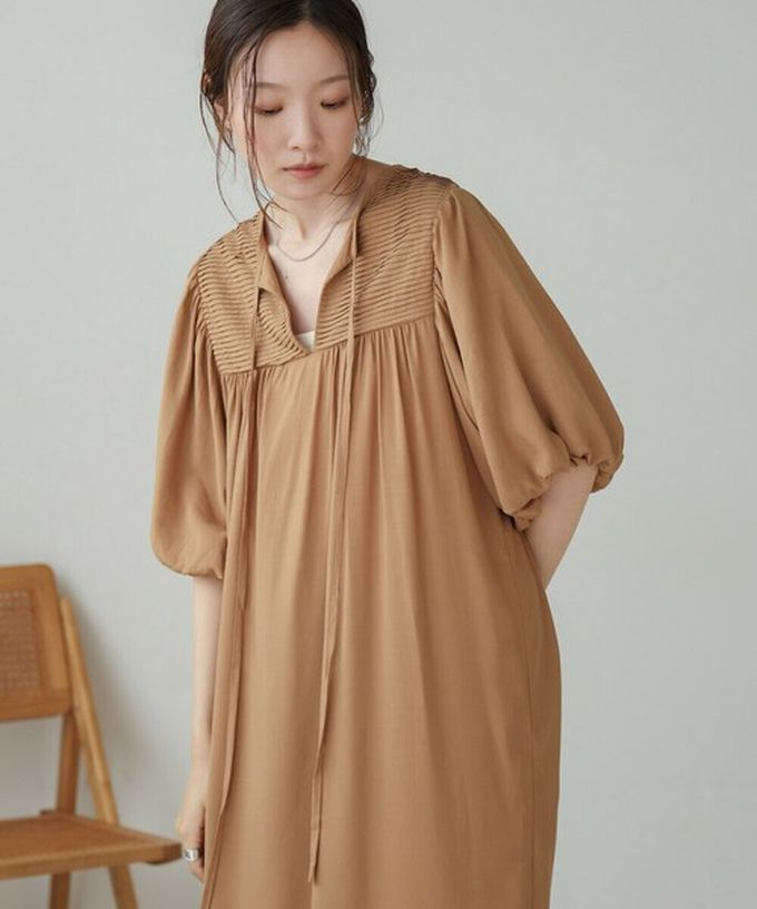 日本 Bab - 領口休閒綁帶泡泡短袖洋裝-焦糖棕 (M)