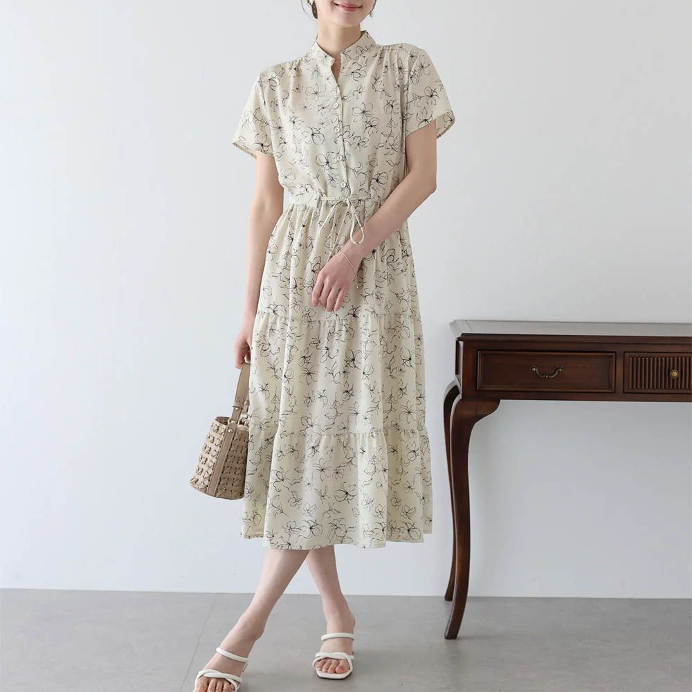 [推薦]接觸冷感 氣質排釦短袖洋裝-線條花朵-象牙白 (M)