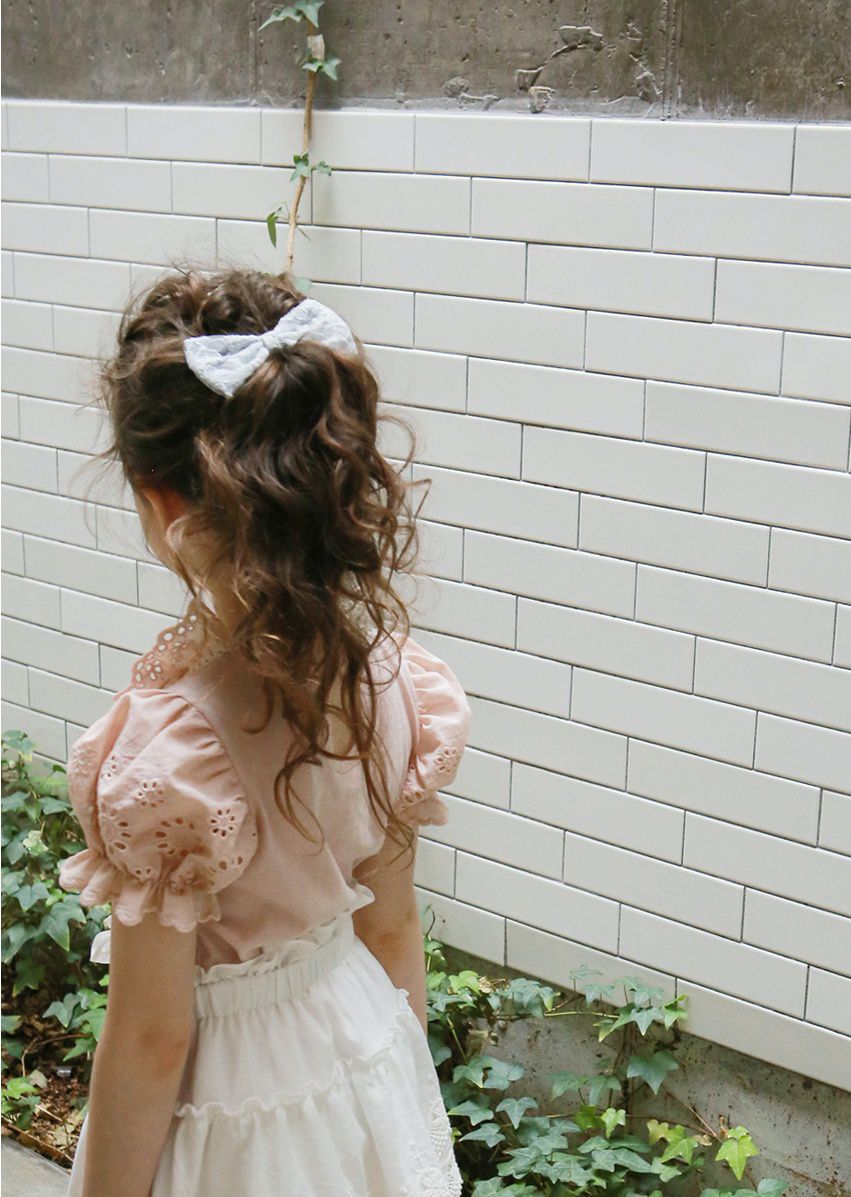 韓國 PuellaFLO - 蕾絲刺繡花朵蝴蝶結髮飾/髮夾-米白