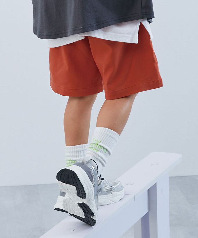 日本 devirock - 超彈力定番色休閒短褲-深灰