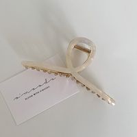 簡約花紋抓夾-人魚白色 (大(約11.5cm))