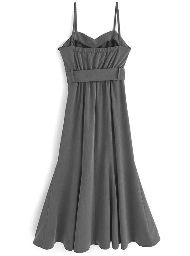 日本 GRL - 桃心領收腰魚尾吊帶裙(附腰帶)-黑