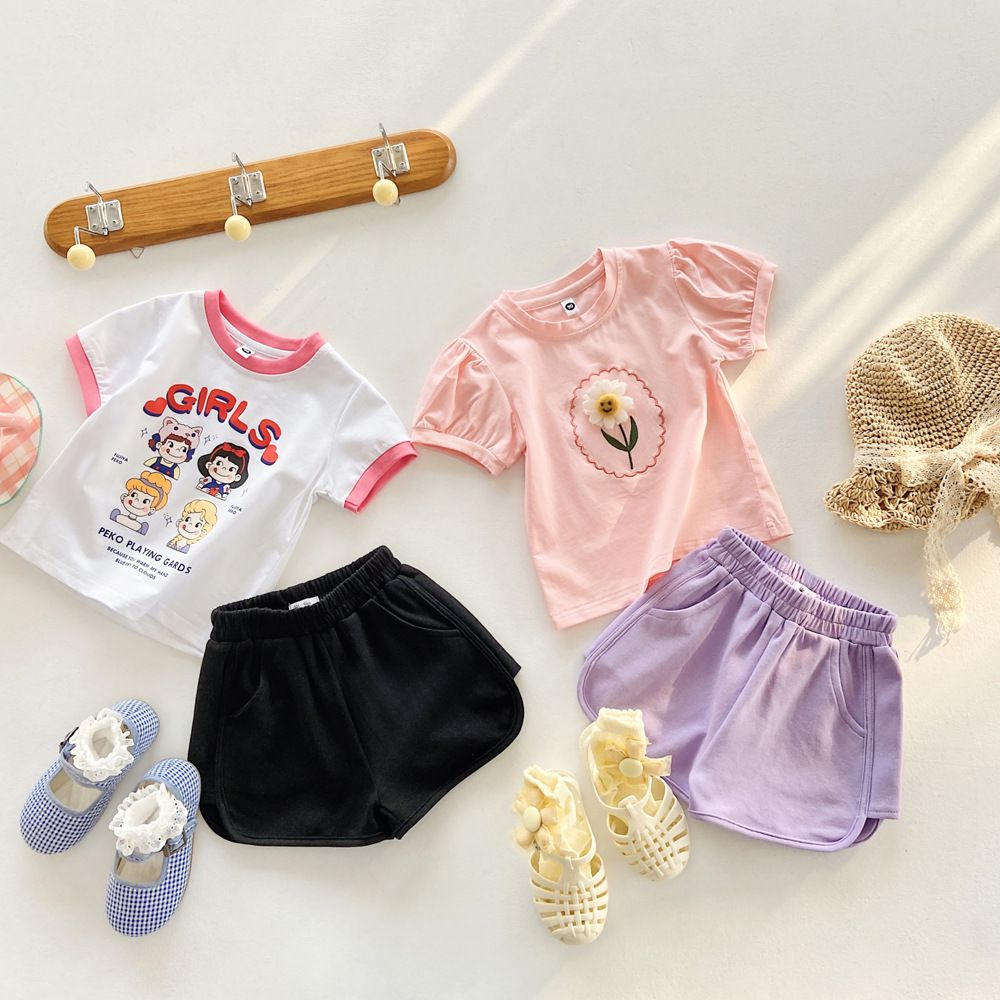 腰鬆緊顯瘦休閒短褲-黑色