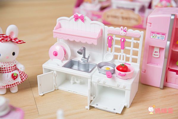 韓國【兔寶家族家家酒】正版授權，滿額送樂高收納盒