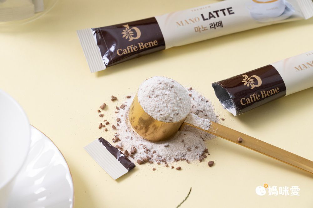 韓國Caffebene咖啡伴 - 【甜蜜組】三合一微糖拿鐵(30入-效期2022.07.23)+水蜜桃冰茶(10包/盒)