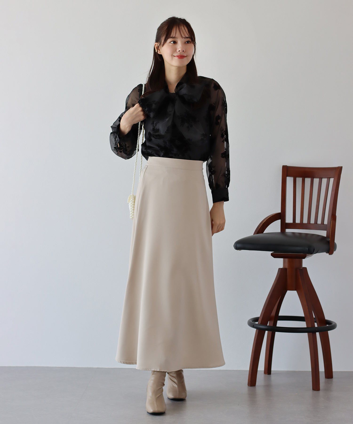 日本 BLUE EAST - 浪漫歐根紗蝴蝶結長袖上衣-黑