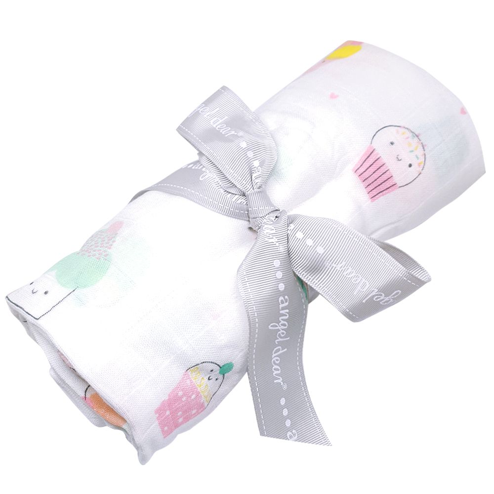 美國 ANGEL DEAR - 竹纖維嬰幼兒包巾-杯子蛋糕