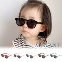 ALEGANT - 寶寶時尚酷遊黑嬰幼兒專用輕量彈性太陽眼鏡│UV400圓框偏光墨鏡(附可拆裝防滑眼鏡繩) (酷遊黑)