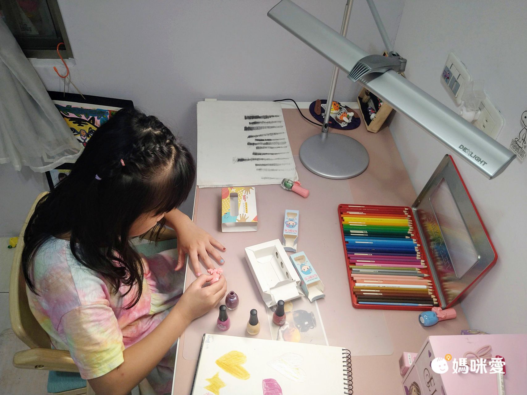 挑戰全網最低價【DEXLIGHT雙臂LED護眼檯燈】360°自由伸縮