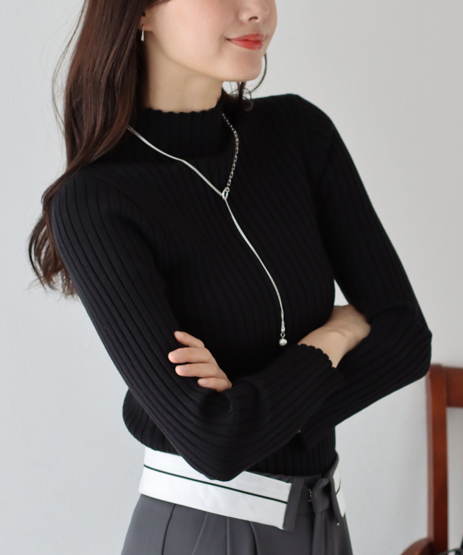 日本 BLUE EAST - 彈性百搭羅紋長袖上衣-黑