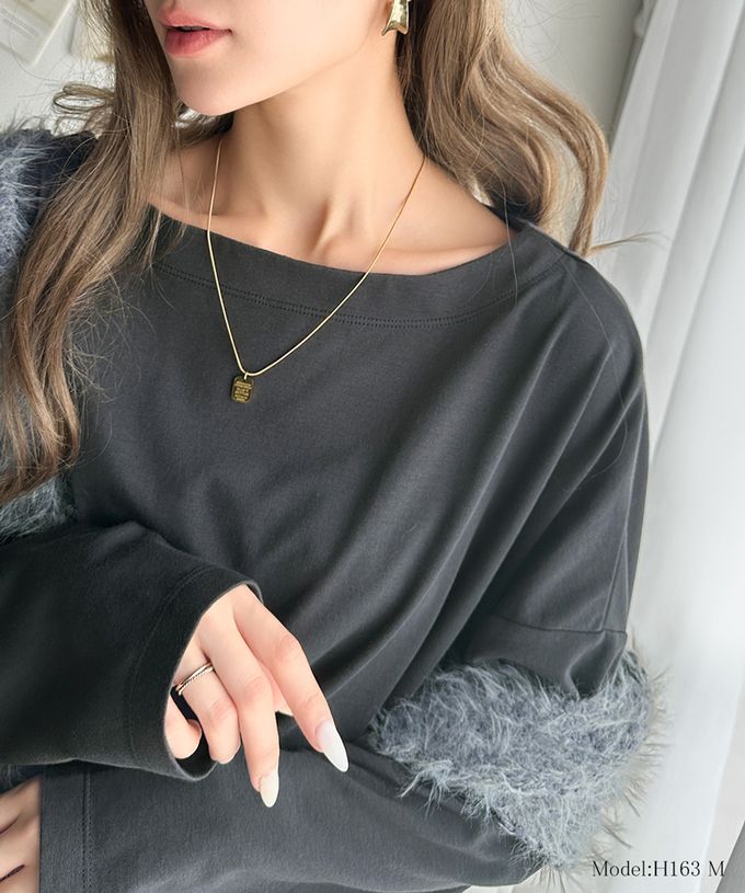 日本 Classical Elf - 一字領寬鬆落肩長袖T恤-淺杏