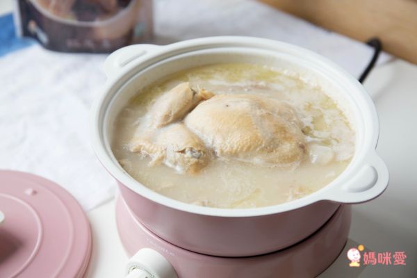 韓國四大名湯精選！神仙雪濃湯/牛肉辣湯/人蔘雞/牛骨湯