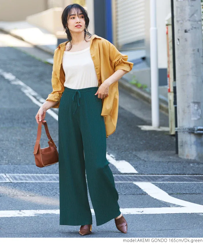 日本 COCA - [可剪裁] 速乾垂墜彈性風琴寬褲-淺灰棕