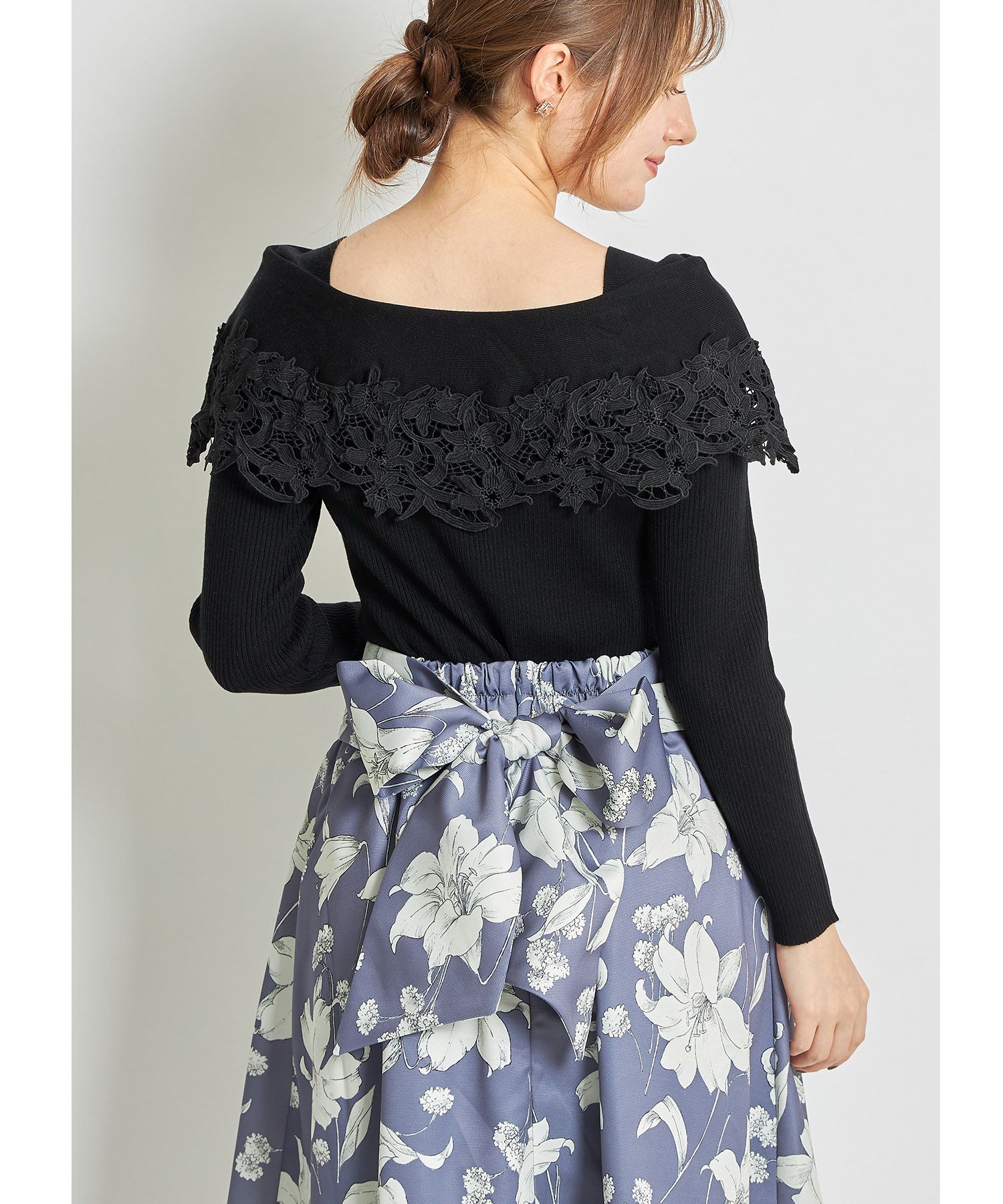 日本 tocco-closet - 氣質蕾絲拼接針織上衣-天使白