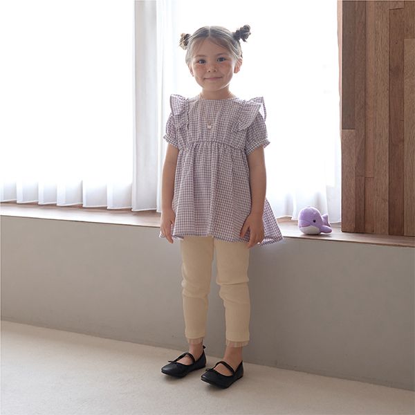 日本 Lycee mine - 下擺薄紗點綴羅紋9分內搭褲-卡其