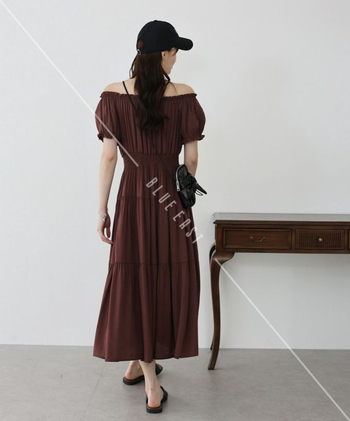 日本 BLUE EAST - 一字領2way露肩迷人短袖洋裝-歐風花卉-海軍藍