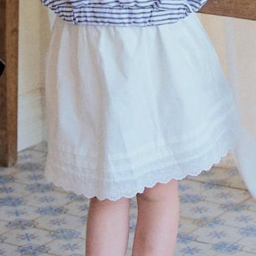韓國 Mollybin - 鬆緊腰折線鏤空花布圓裙-白